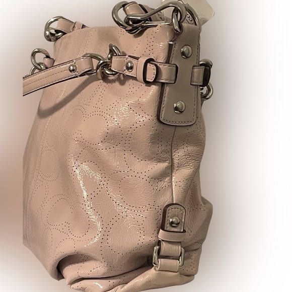 COACH Bag New With Tags Perforated Brooke Hobo Silver Lilac Leather Gorgeous Bag - Picture 5 of 10